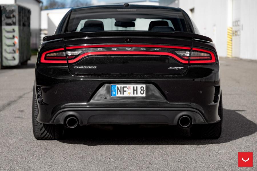  Dodge Charger SRT on Vossen Wheels (VFS2) 2017 года  (фото 24 из 26)